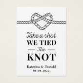 100のパックの穴を取るショット我々は結び目を結んだ (裏面)