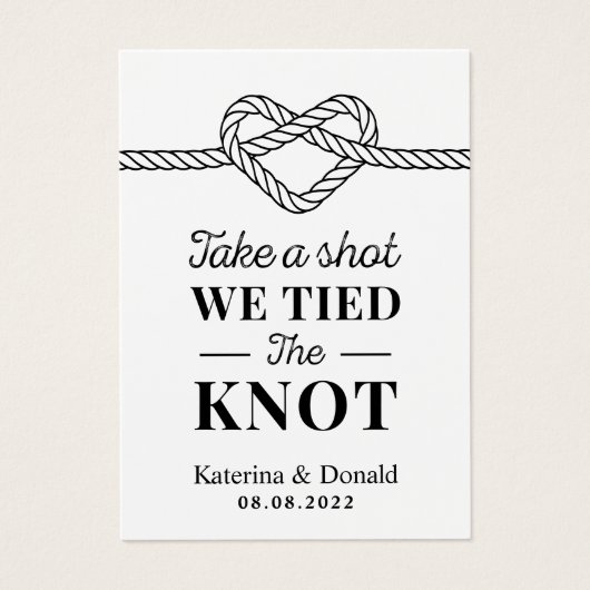 100のパックの穴を取るショット我々は結び目を結んだ (正面)