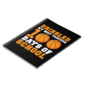 100の日スクールバスケットボールをドリブル ノートブック (左側)