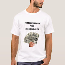 100ドル紙幣を持ち歩く金工芸