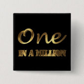 100万の金ゴールドエレガントブラウンタイポグラフィ 缶バッジ (正面)