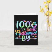100人の日がひらひらと舞う – 100日目 カード (黄色い花)