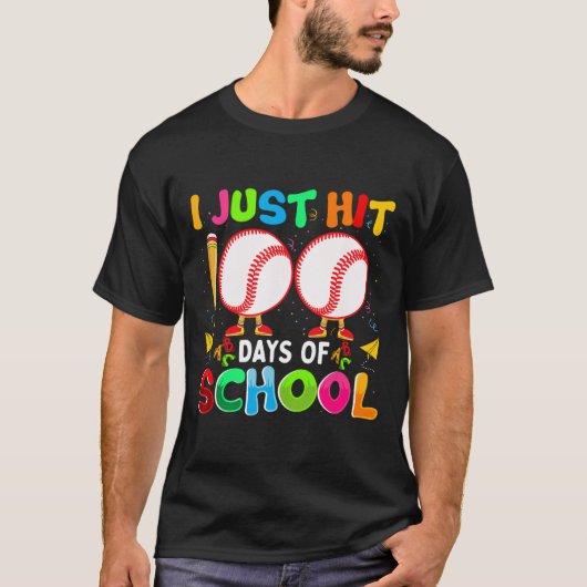 100人の日を殴り100日目の少年 Tシャツ (正面)