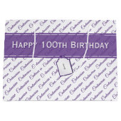 100年紫色/白色タイポグラフィパターン100th ラージペーパーバッグ (正面)