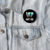 100日のおもしろいOut Ice Schoolナース100日目 缶バッジ (インサイチュ)