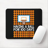 100日のスクールバスケットボール100th Day Balls Gift マウスパッド (マウス)