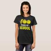 100日の学校ソフトボール選手の子供 Tシャツ (正面フル)