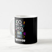 100日の学校仮想先生Tシャツ コーヒーマグカップ (正面左)