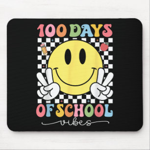 100日の学校生活かわいいスマイル顔100th マウスパッド