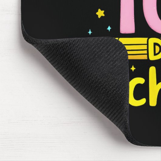 100日の宇宙飛行士と鉛筆おもしろいデザイン マウスパッド (コーナー)