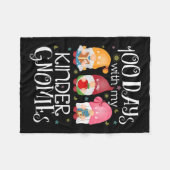 100日の幼稚園グノーミー先生トレンド フリースブランケット (正面(横))