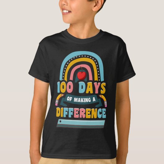 100日の違いを作る虹の子供教え Tシャツ (正面)