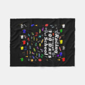 100日をテーマにしたスクールレースカー フリースブランケット (正面(横))