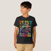 100日を迎えたよ モンスタートラック 100日記念日 学校 Tシャツ (正面フル)