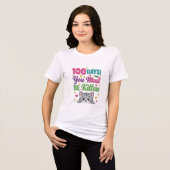 100日を迎えた学校の子猫の先生Tシャツ トライブレンドＴシャツ (正面全面)