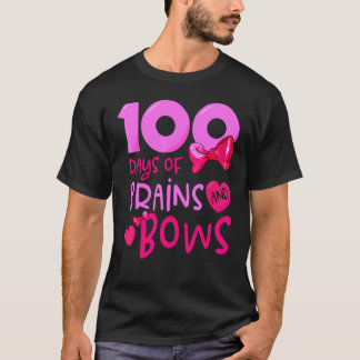 100日を迎えた脳とリボンの学校の子供たちと先生 Tシャツ