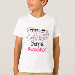 100日スウィーター – コーヒーでかわいいドーナツ Tシャツ