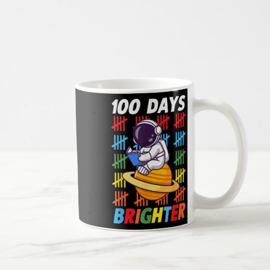 100日明るい宇宙宇宙飛行士100日目 コーヒーマグカップ (右)