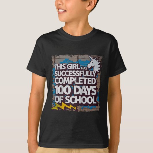 100日目おもしろい服装女の子&;学生100日目 tシャツ (正面)