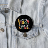 100日目の学校の先生 ハッピー100日おめでとう 缶バッジ (インサイチュ)