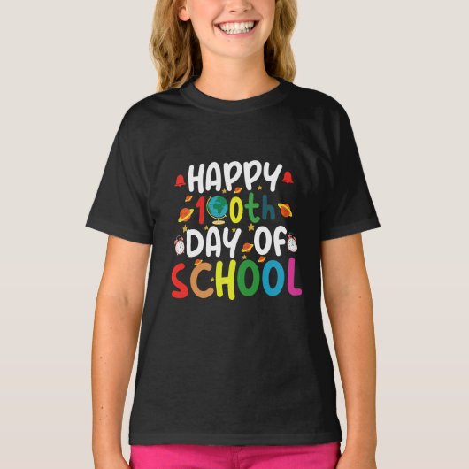 100日目の学校をお祝いしよう先生 生徒 Tシャツ (正面)