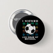 100日目の学校を無事に乗り切った サッカー少年100日目おめでとう 缶バッジ (正面&裏面)