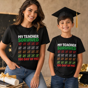 100日目の学校を祝う子供と先生のためのチョークボード・マルチカラーデザイン トライブレンドTシャツ