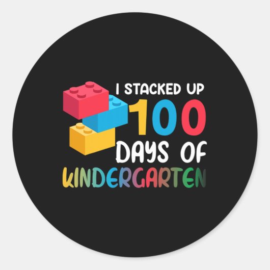 100日積み上げた幼稚園建物ブロ ラウンドシール (正面)