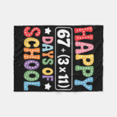 100日間の学校数学の方程式グルービー67のミームTシャツ フリースブランケット (正面(横))