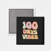 100日Vibes 100th Day Of School Groovy先生 マグネット (正面/裏面)