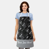 100歳の誕生日パーティギフトパーソナライズされたズ エプロン (着用した状態)