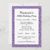100歳の誕生日パーティー 紫/白のナンバーパターン 招待状 (正面)