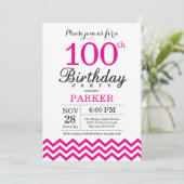 100歳の誕生日招待状 ホットピンクのシェブロン 招待状 (スタンド正面)