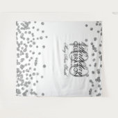 100歳の誕生日 銀白色のコンフェッティ 背景 タペストリー (正面(横))