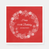 100誕生日ウィンターワンダーランドスノーフレークレッド スタンダードランチョンナプキン (正面)