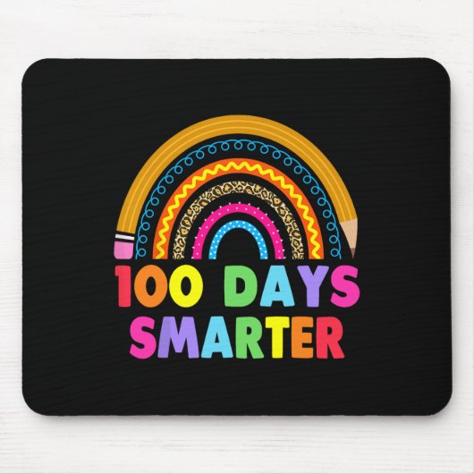 100頭が切れる日Happy 100th Day Of School Rainbow マウスパッド (正面)