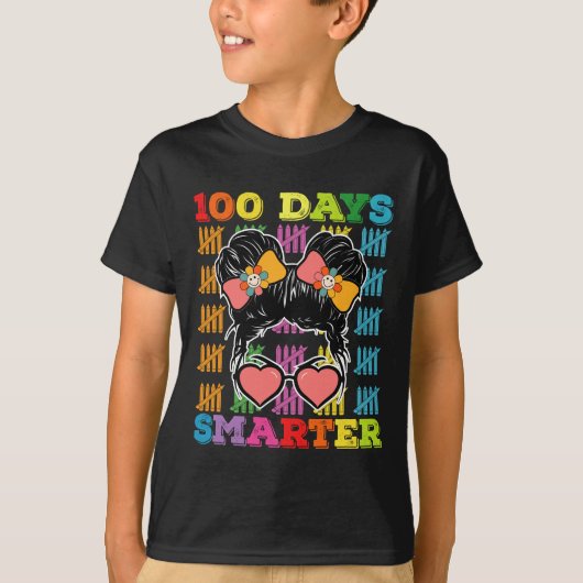 100頭が切れる日Messy Bun 100th Day of School Tシャツ (正面)