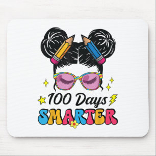 100頭が切れる日Messy Bun Girl 100th Day of マウスパッド