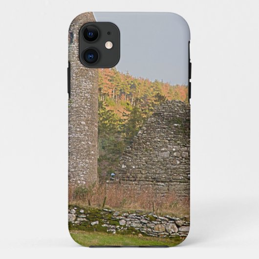 1000年以上前のアイルランドの丸塔 Case-Mate iPhoneケース (裏面)