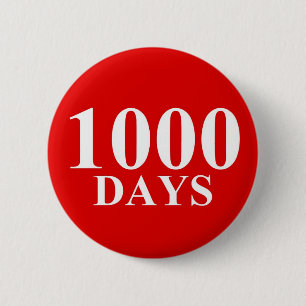 1000日 缶バッジ