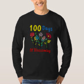 100 Day Of Blossoming Flower Plant 100th Day of Sc Tシャツ (正面)