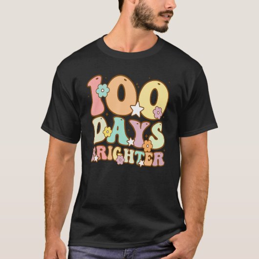 100 Days Brighter Teacher Kids Boys Girls 100 Days Tシャツ (正面)