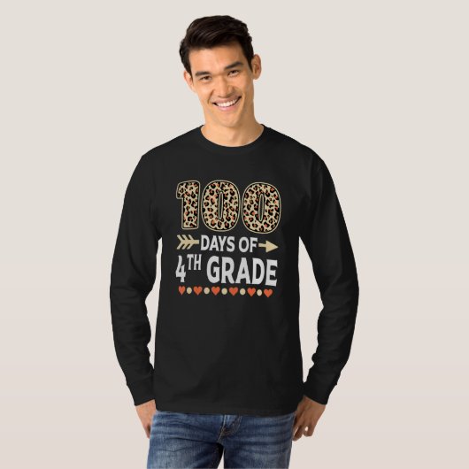 100 days of 4th Grade Leopard 100th day of School Tシャツ (正面フル)