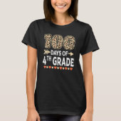 100 days of 4th Grade Leopard 100th day of School  Tシャツ (正面)