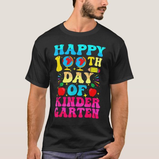 100 Days Of Kindergarten - Happy 100th Day Of Scho Tシャツ (正面)