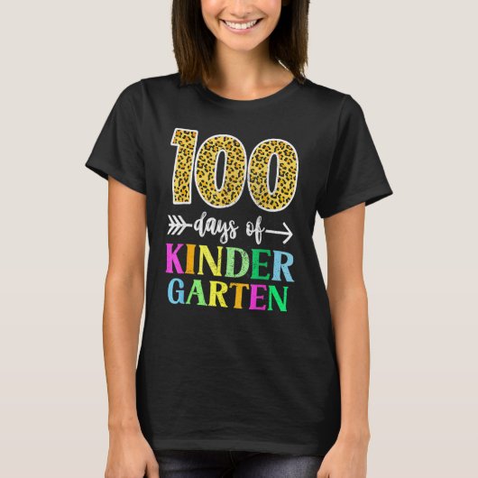 100 Days Of Kindergarten School Teacher Leopard 10 Tシャツ (正面)