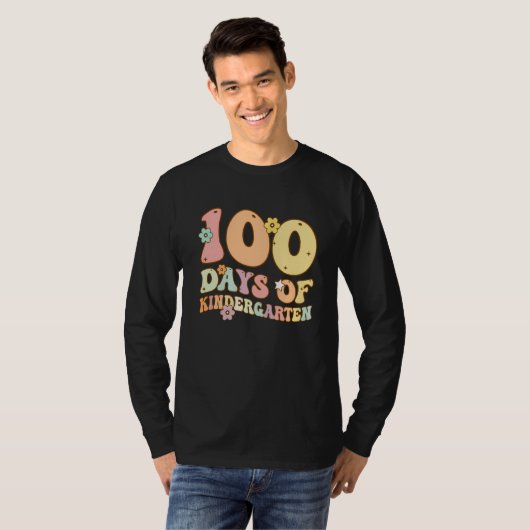 100 Days Of Kindergarten Teacher Student 100th Day Tシャツ (正面フル)