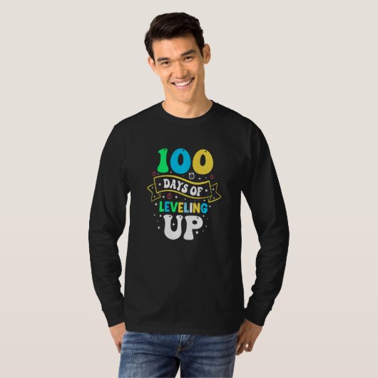 100 Days Of Leveling Up  100 Days Of School Tシャツ (正面フル)