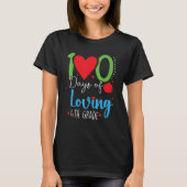 100 Days Of Loving 4th Grade 100th Days Of School  Tシャツ (正面)