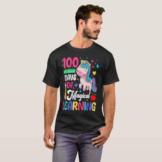 100 Days Of Magical Learning 100th Day Of School U Tシャツ (正面フル)